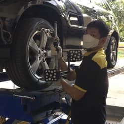 Menjaga Pelanggan dan Bisnis Tetap Sehat Thumbnail