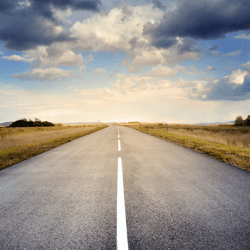 Understand the meaning of white and yellow lines on the road for driving safety Thumbnail